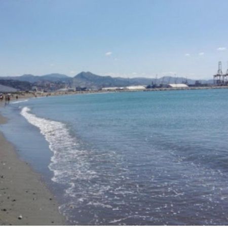 Love Rent4 Malaga Pacifico Exterior photo