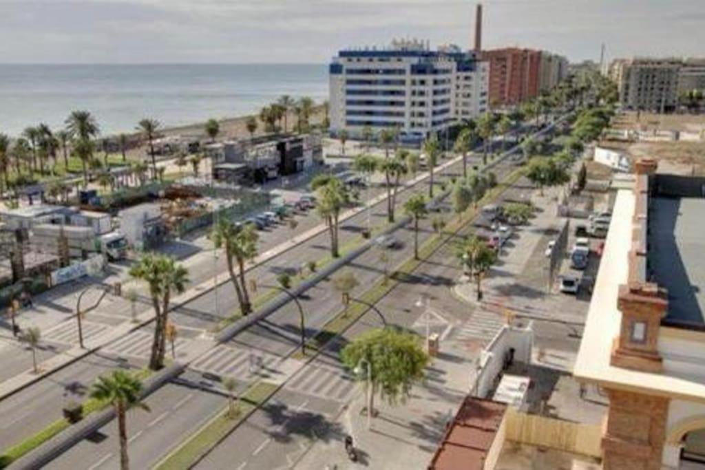 Love Rent4 Malaga Pacifico Exterior photo