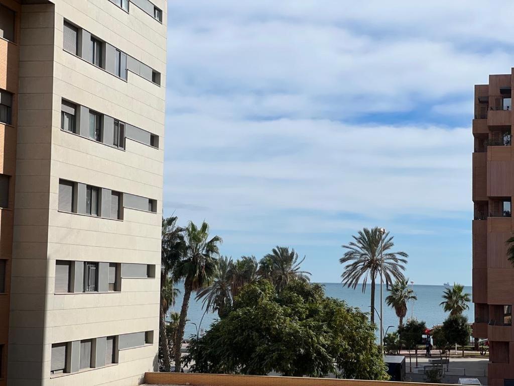Love Rent4 Malaga Pacifico Exterior photo