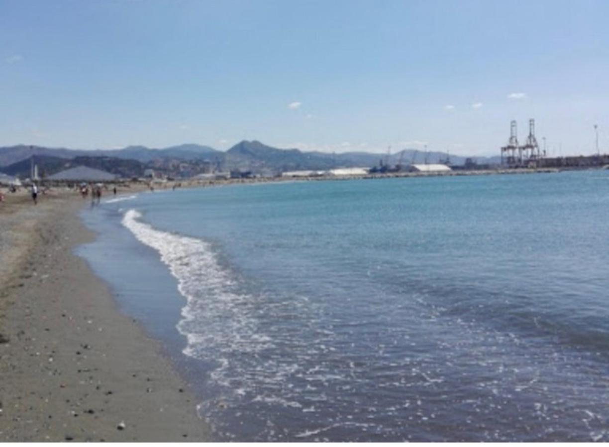 Love Rent4 Malaga Pacifico Exterior photo